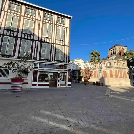 Demeure La Belle Epoque, Sauna Et Billard Francais Châlons-en-Champagne