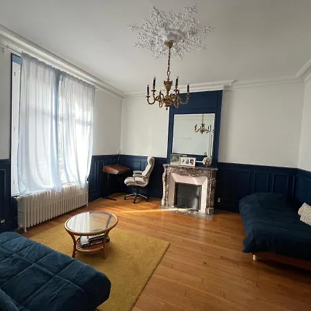 Feriehus Demeure La Belle Epoque, Sauna Et Billard Francais Châlons-en-Champagne